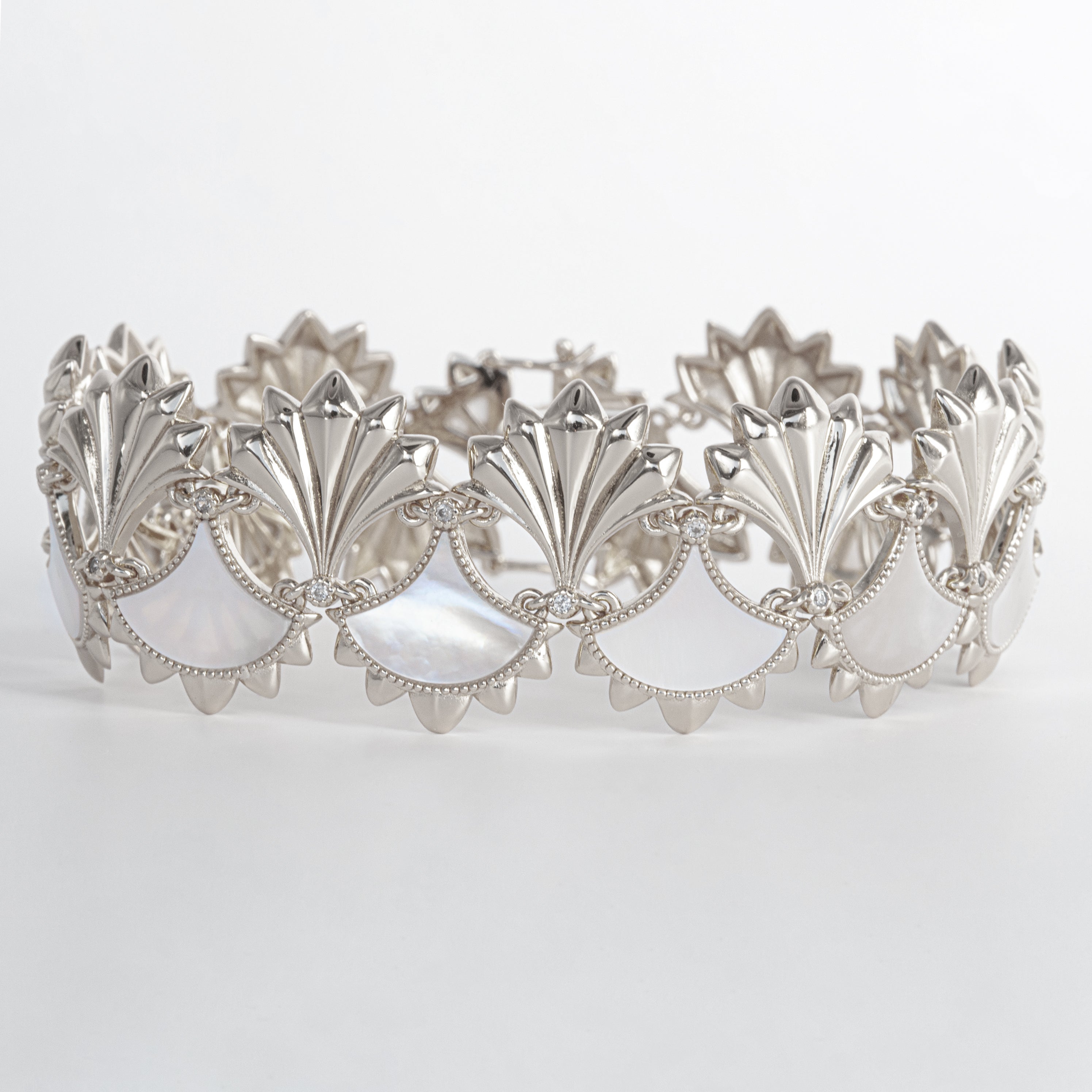 Dôme Gemstone Statement Eternity Motif Bracelet | Cirque D'Or Canada USA