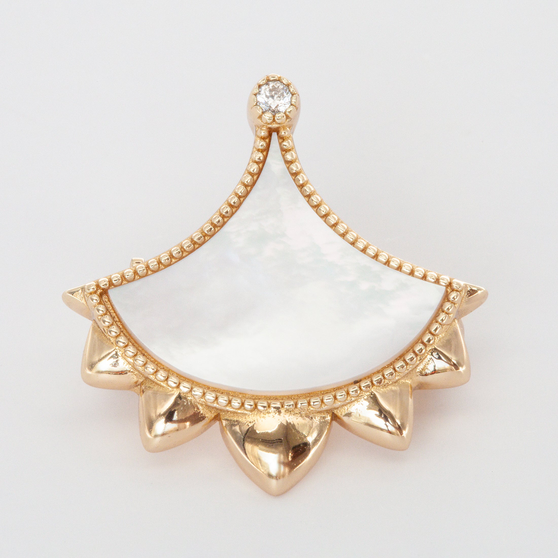 Dôme Gemstone Single Motif Brooch