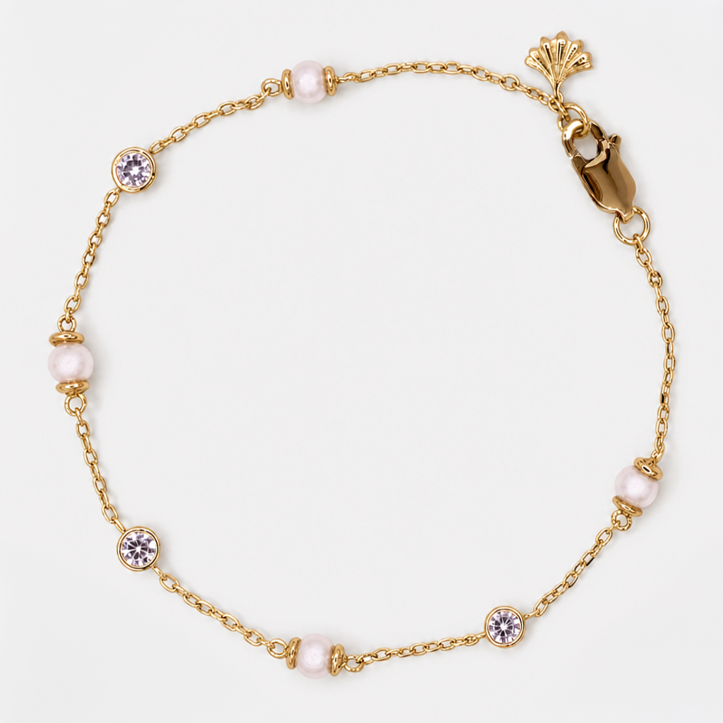 Tempo Alternance Freshwater Pearl and Zircon Bracelet in 18kt gold vermeil with alternating pearl and bezel-set zircon stations | Cirque D'Or Canada USA