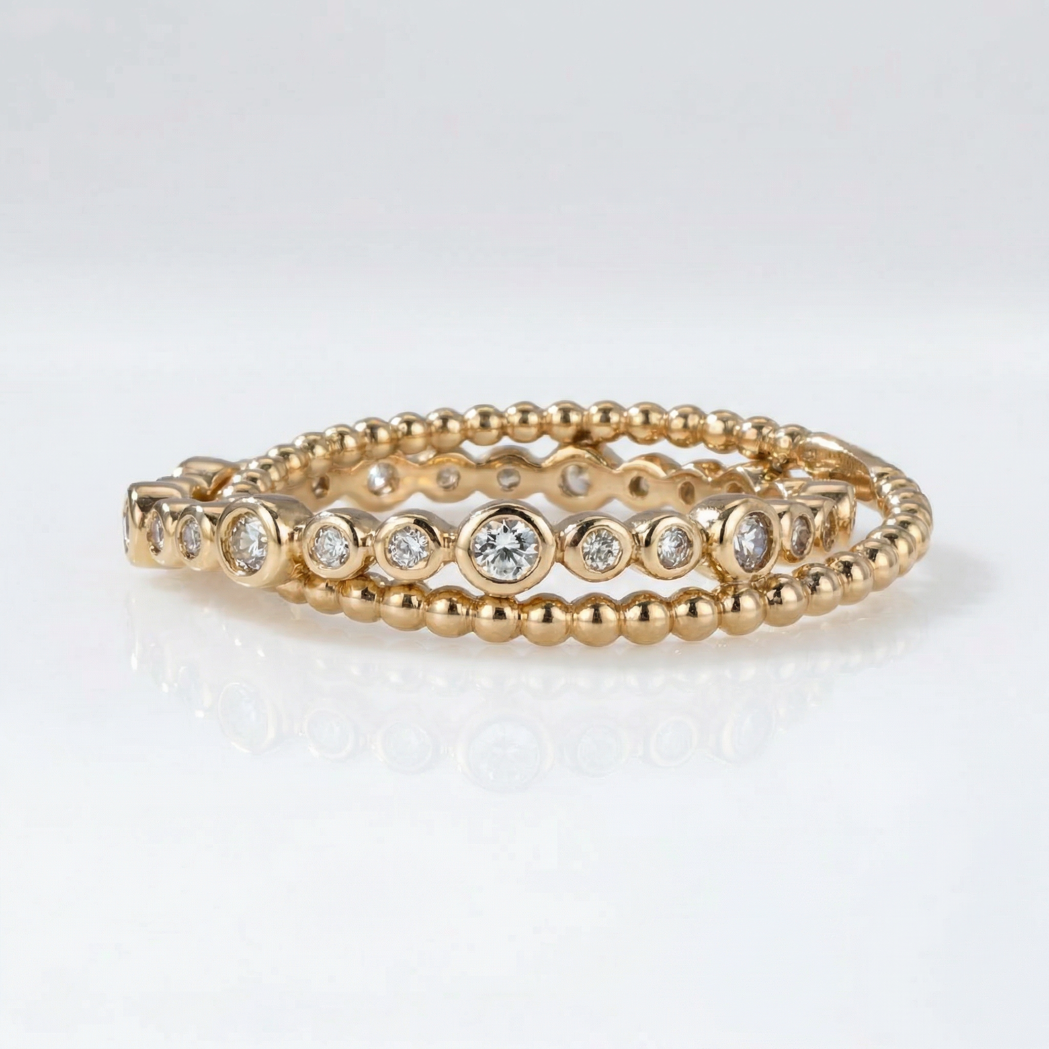 Double band zircon ring in 18kt gold vermeil over sterling silver, displayed on neutral background | Cirque D'Or Canada USA