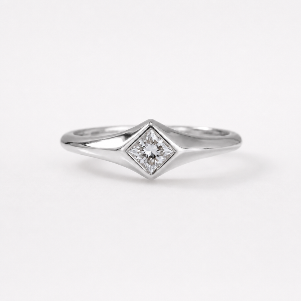 Tempo Quadrant zircon ring in rhodium-plated sterling silver with princess-cut zircon in sculpted geometric setting | Cirque D’Or Canada USA